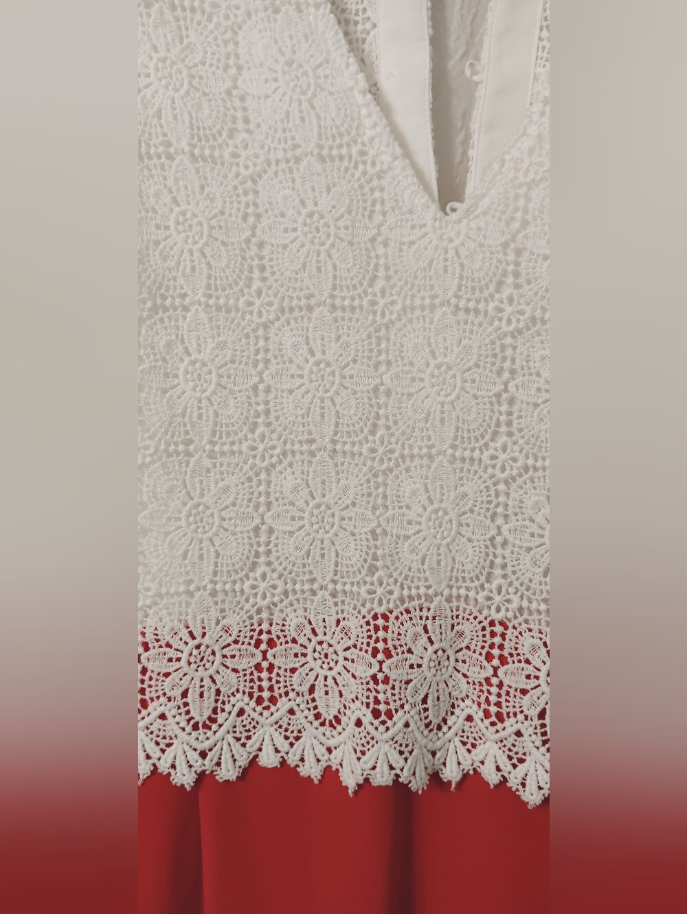 NWT Sezane white lace and red colorblock dress, size 42 - Picture 6 of 15